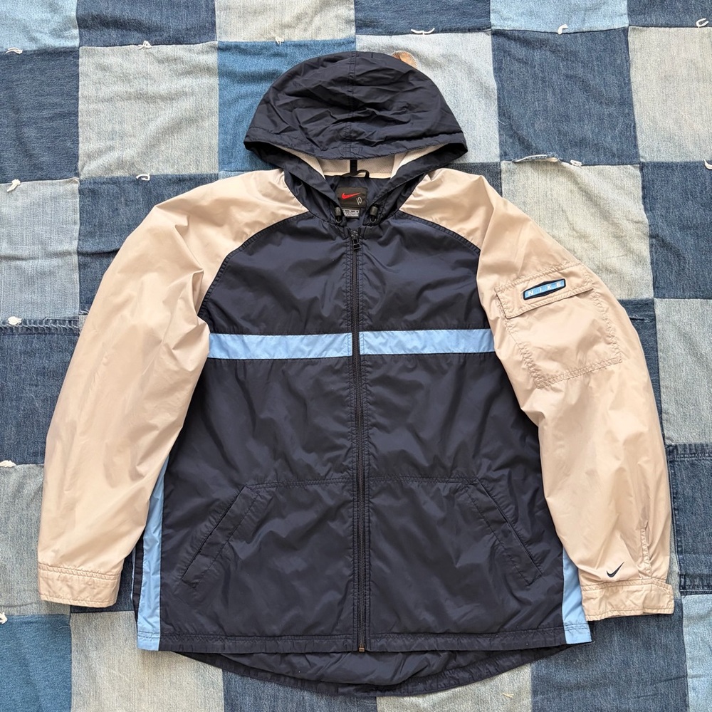 Vintage Nike navy light blue grey windbreaker shell track jacket size XL stripe